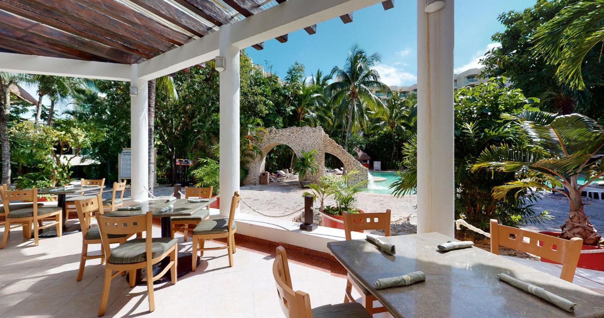 Grand Park Royal Cozumel Hotel Buitenkant foto